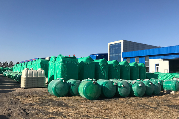 玻璃鋼化糞池在存放時(shí)需要注意什么